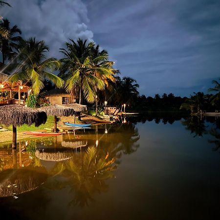 Moria Eco Lodge إيكاري المظهر الخارجي الصورة