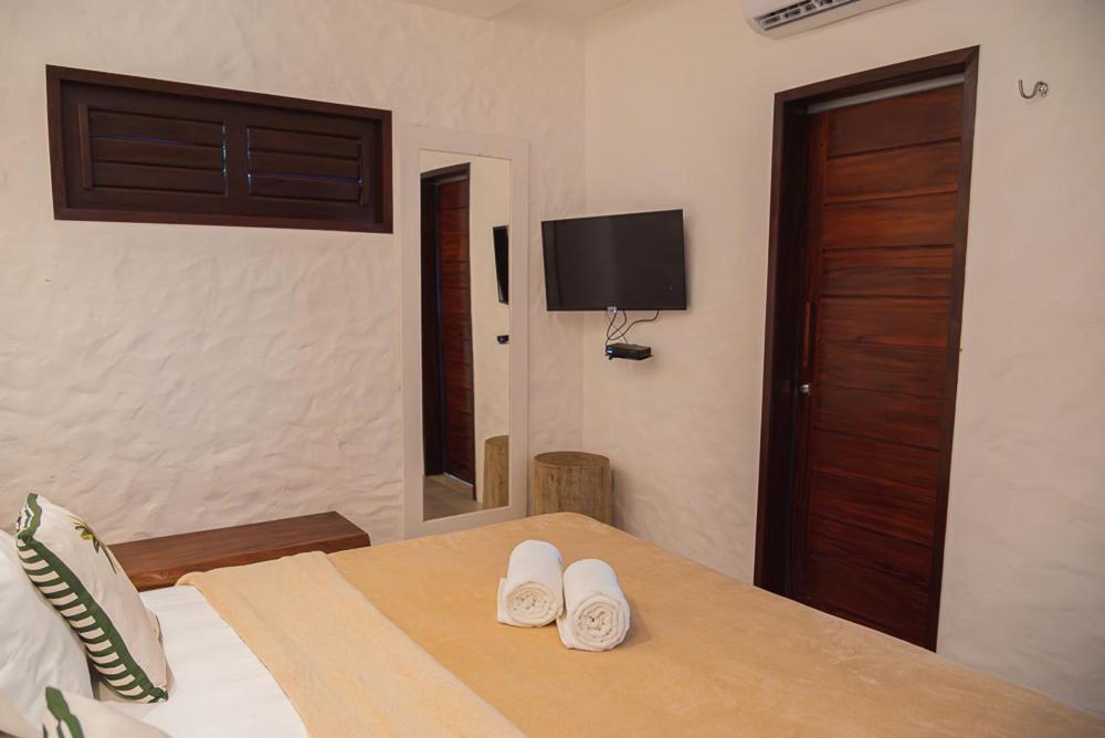 Moria Eco Lodge إيكاري المظهر الخارجي الصورة
